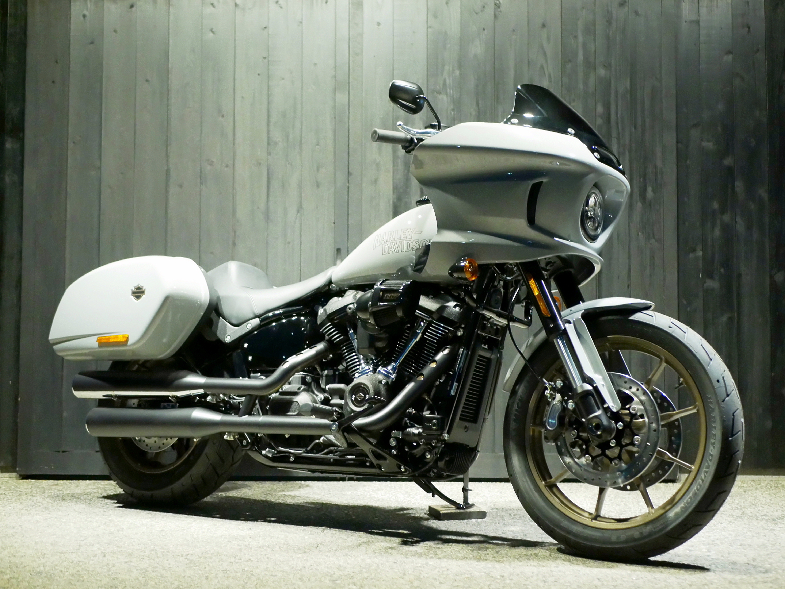 HARLEY-DAVIDSON　　　　　　　　　　　　　　　FXLRSTソフテイルローライダーST