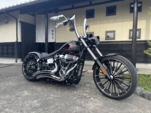 HARLEY-DAVIDSON：2024y FXBR ブレイクアウト