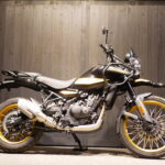 ROYAL ENFIELD　　　　　　　　　　　　　　　　 HIMALAYAN Premium 新車