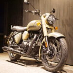 ROYAL ENFIELD　　　　　　　　　　　　　　　　CLASSIC 350 Signals 新車