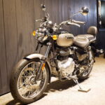 ROYAL ENFIELD　　　　　　　　　　　　　　　　メテオ350 AURORA 新車