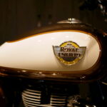 ROYAL ENFIELD　　　　　　　　　　　　　　　　CLASSIC 350 Heritage Premium 新車