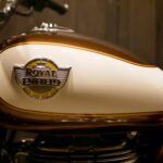 ROYAL ENFIELD　　　　　　　　　　　　　　　　CLASSIC 350 Heritage Premium 新車