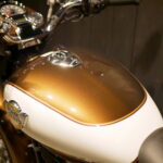 ROYAL ENFIELD　　　　　　　　　　　　　　　　CLASSIC 350 Heritage Premium 新車