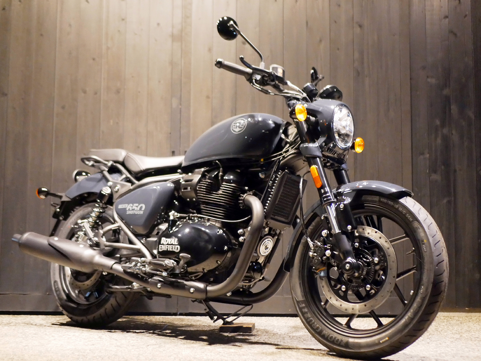 ROYAL ENFIELD　　　　　　　　　　　　　　　　 SHOTGUN 650 Base 新車