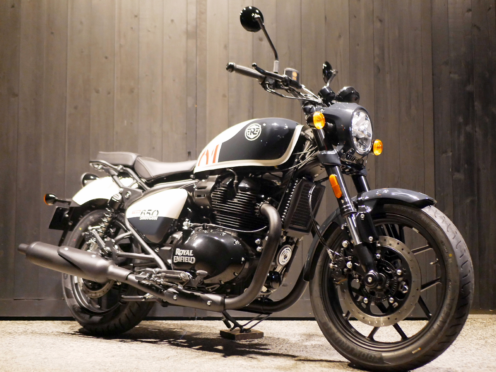 ROYAL ENFIELD　　　　　　　　　　　　　　　　 SHOTGUN 650 Premium 新車