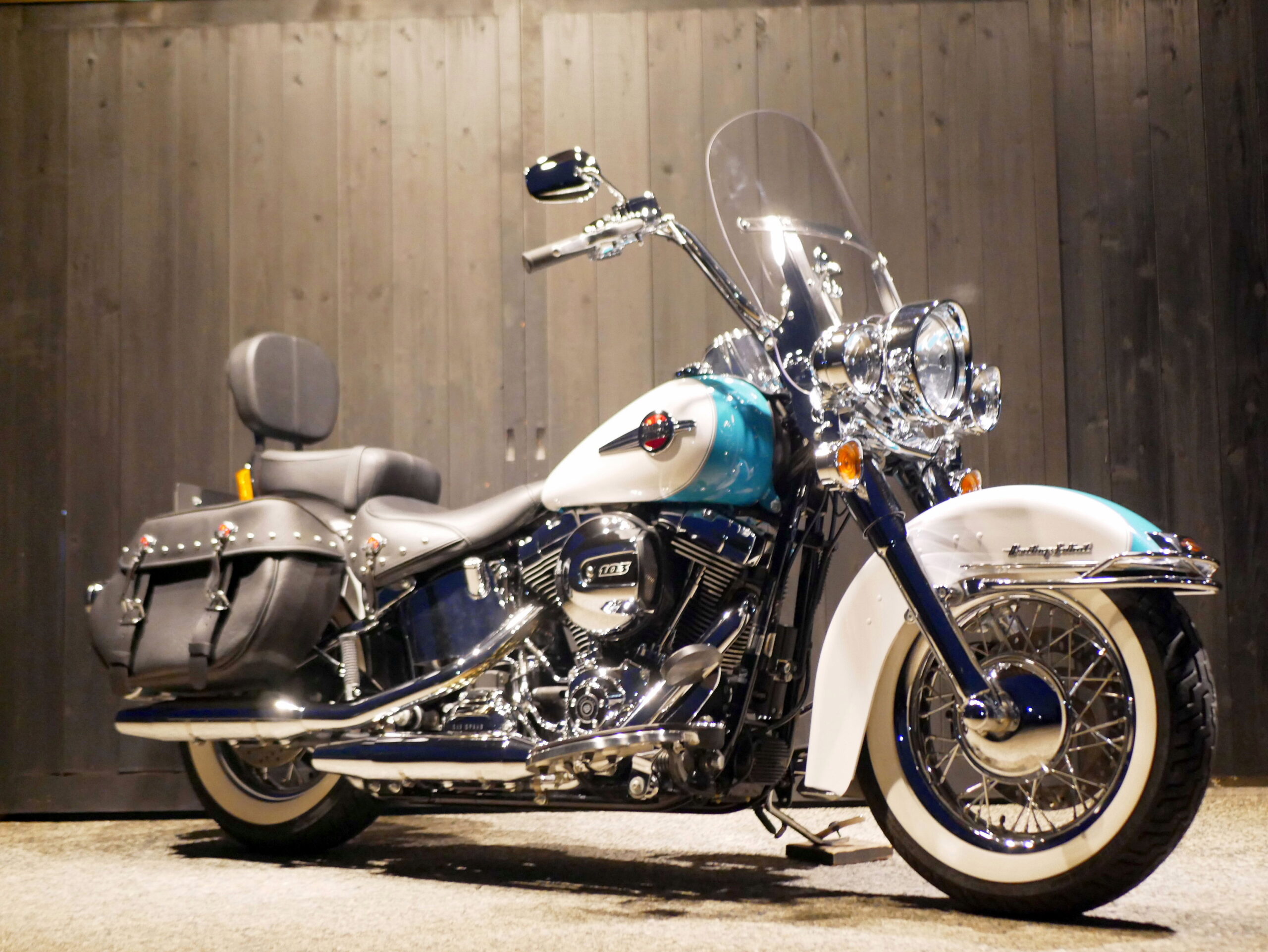 HARLEY-DAVIDSON　　　　　　　　　　　　　　　FLSTC ヘリテイジソフテイルクラッシック