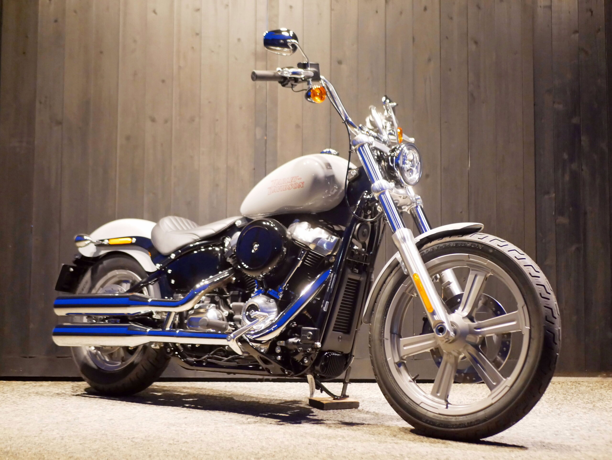 HARLEY-DAVIDSON　　　　　　　　　　　　　　　FXST ソフテイルスタンダード