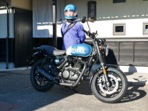 愛知県T様　レベルブルーのハンターお似合いです。またお友達と遊びに来てください。