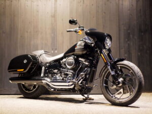 HARLEY-DAVIDSON　　　　　　　　　　　　　　　FLSB ソフテイル スポーツグライド
