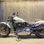HARLEY-DAVIDSON　　　　　　　　　　　　　　　FXBR ソフテイル ブレイクアウト